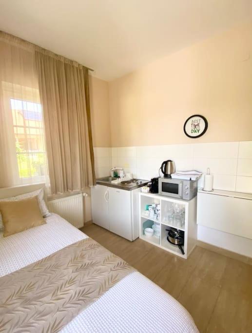 Linden Garden Apartment Postojna Bagian luar foto