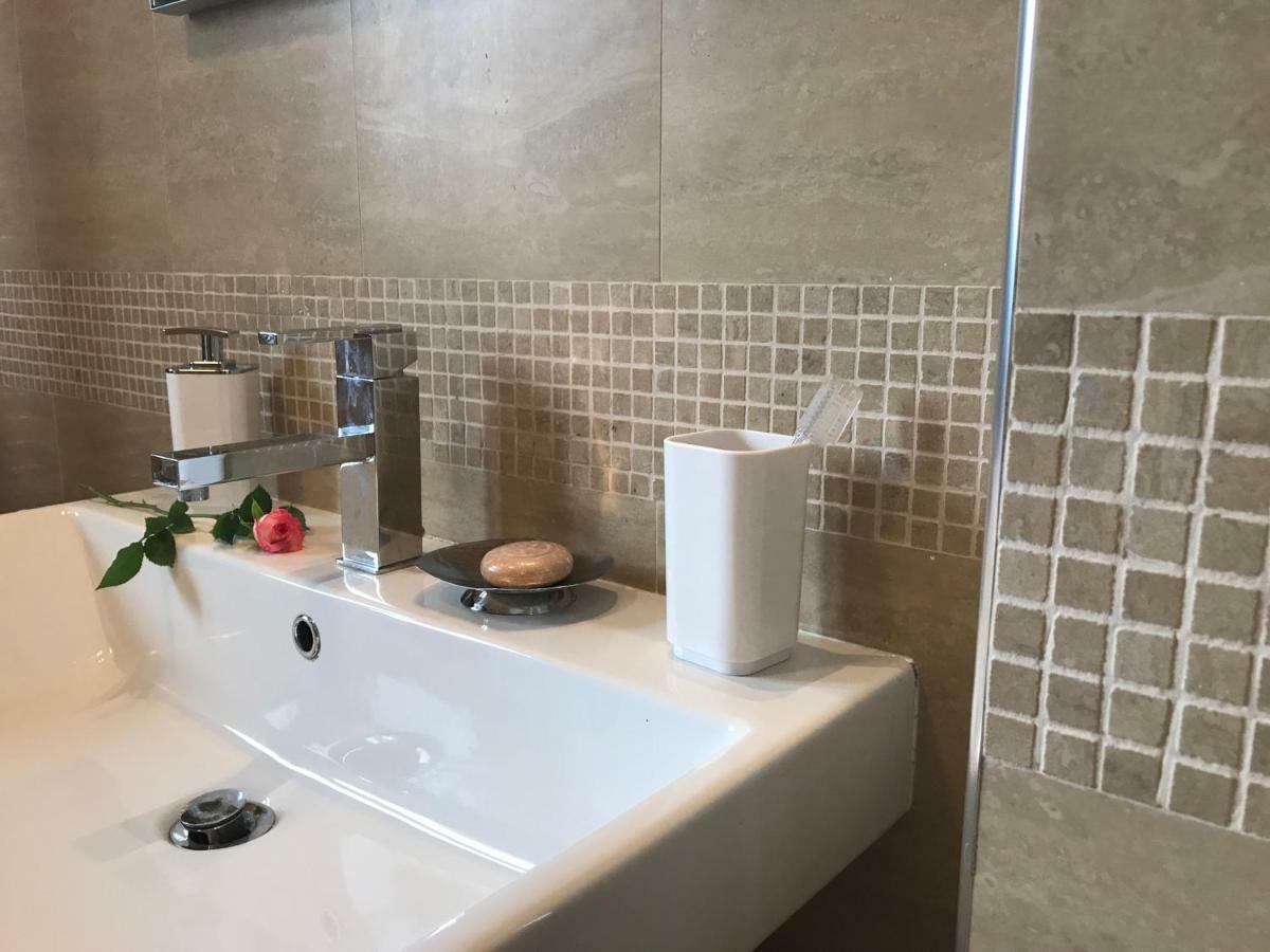Linden Garden Apartment Postojna Bagian luar foto