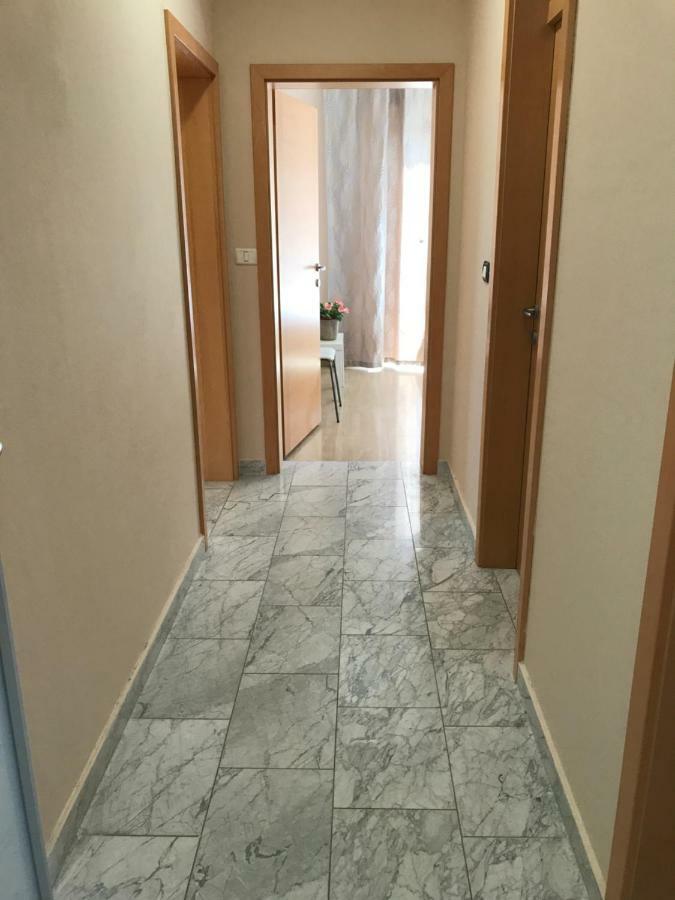 Linden Garden Apartment Postojna Bagian luar foto