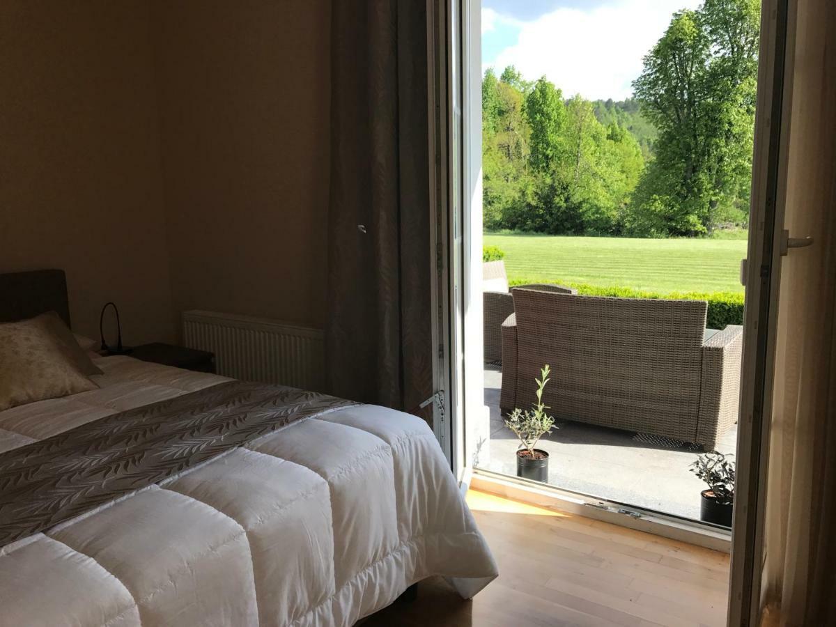 Linden Garden Apartment Postojna Bagian luar foto